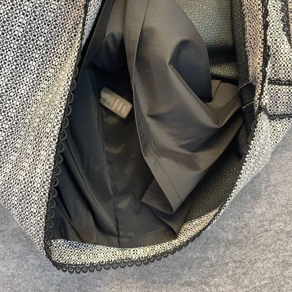NWT KARL LAGERFELD Skirt Womens Size 16 Black White Tweed A-Line Mini Flat Front - Picture 15 of 16